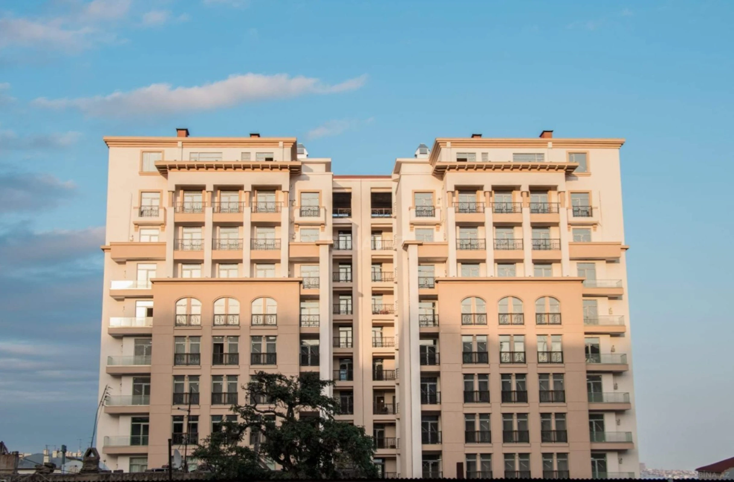 Satılır 2 otaqlı mənzil 65 m²