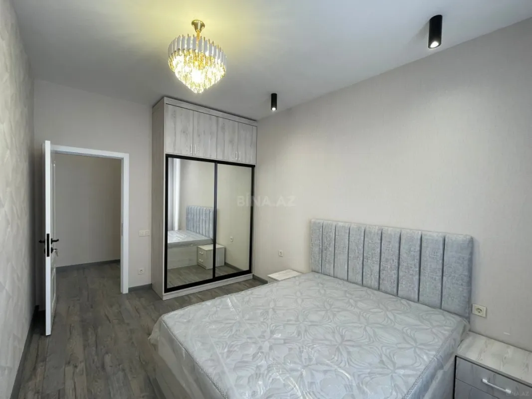 Kirayə verilir 2 otaqlı mənzil 100 m²