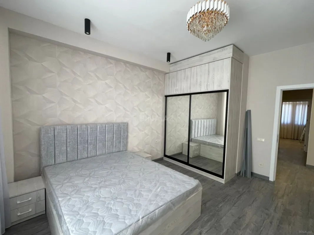 Kirayə verilir 2 otaqlı mənzil 100 m²