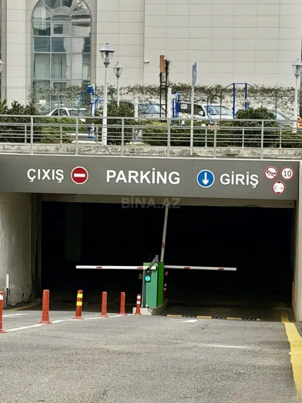 Satılır 2 otaqlı mənzil 108.2 m²