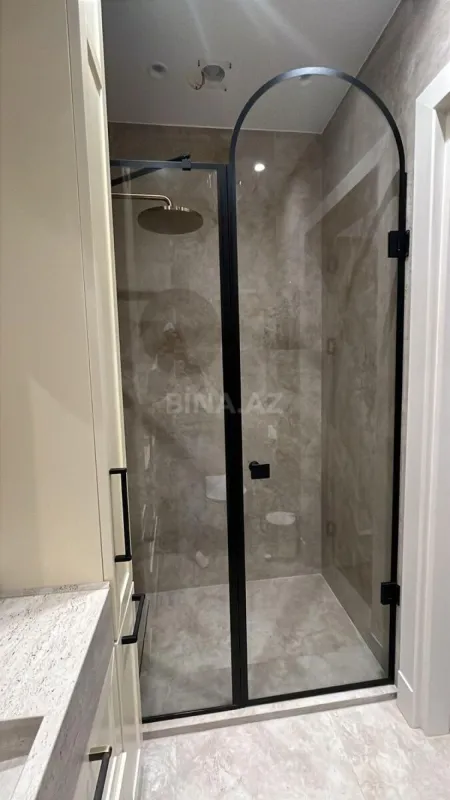 Satılır 3 otaqlı mənzil 112.4 m²