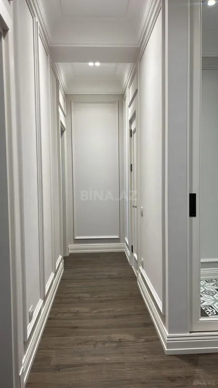 Satılır 3 otaqlı mənzil 112.4 m²
