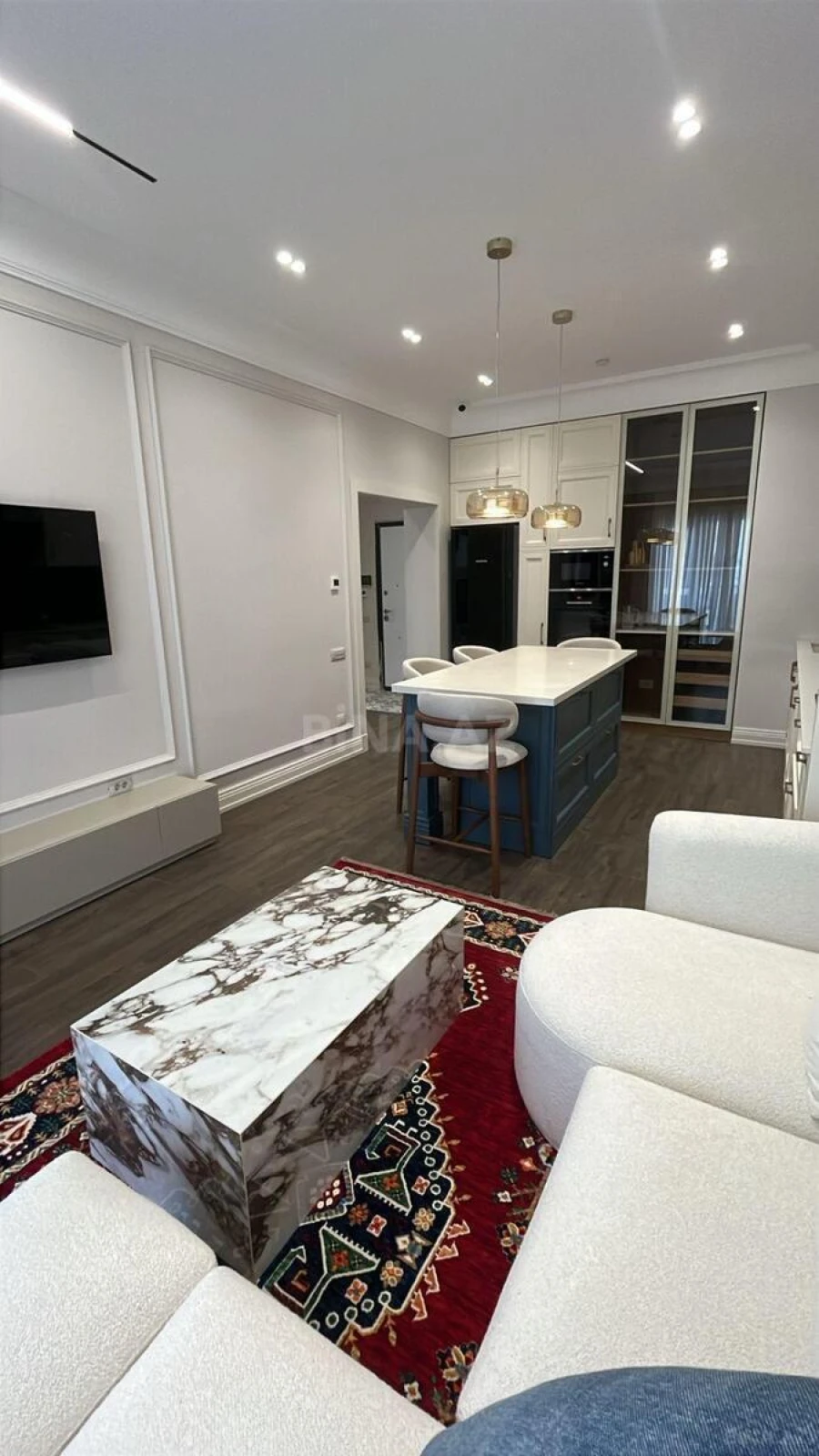 Satılır 3 otaqlı mənzil 112.4 m²