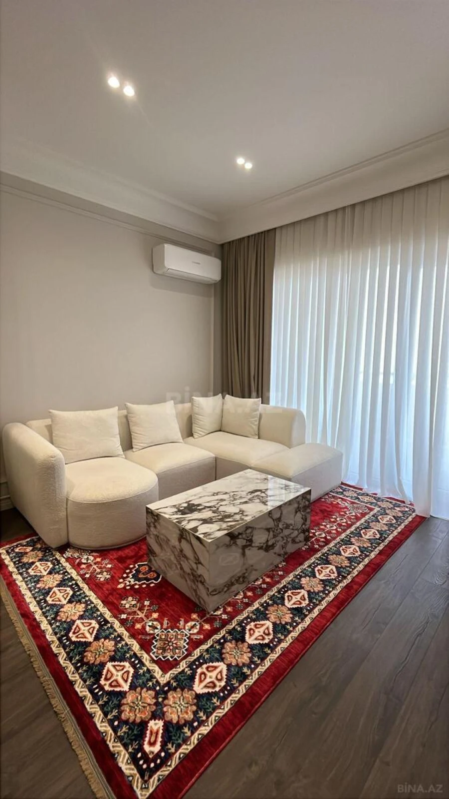 Satılır 3 otaqlı mənzil 112.4 m²
