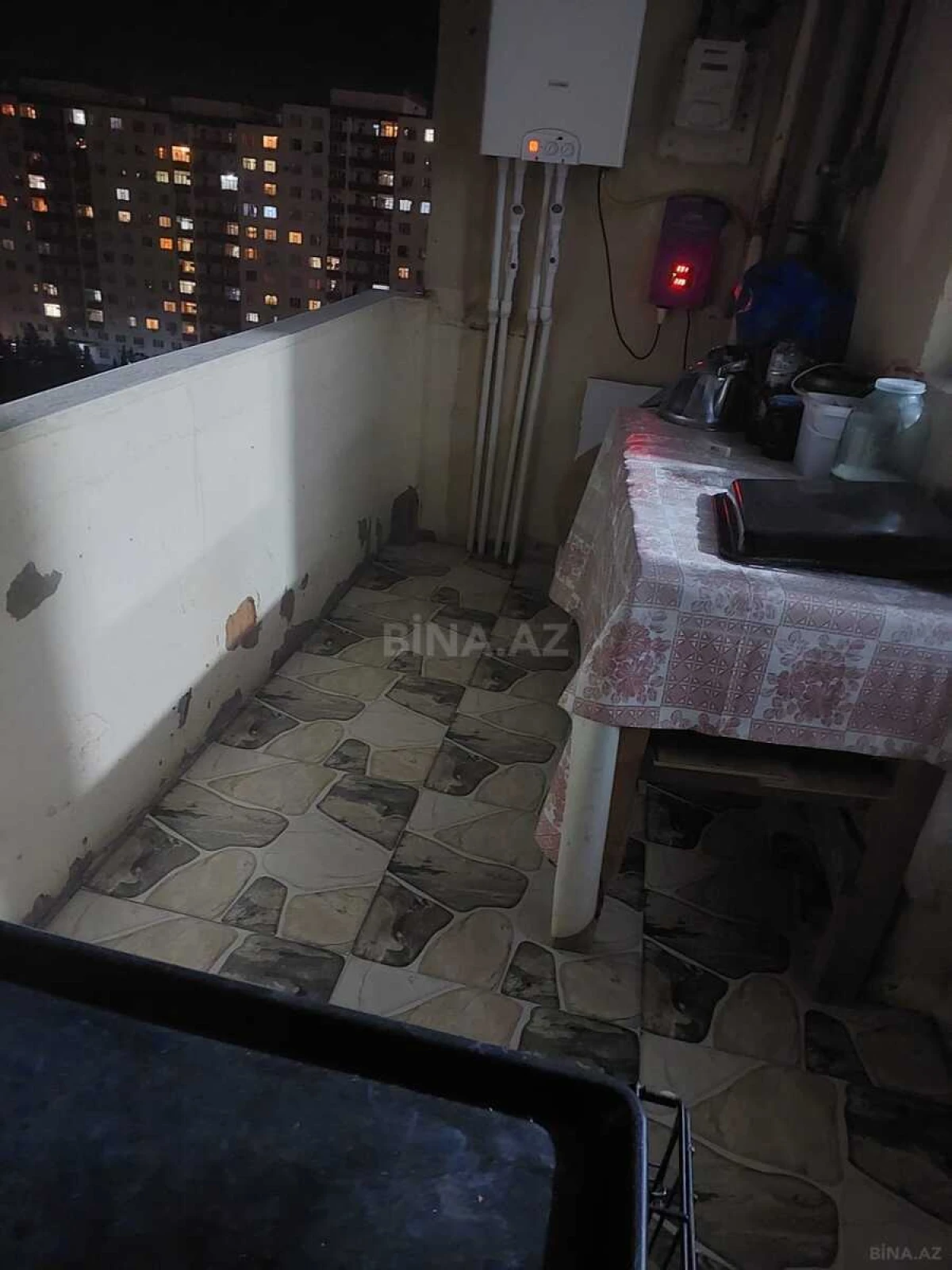 Satılır 3 otaqlı mənzil 134 m²