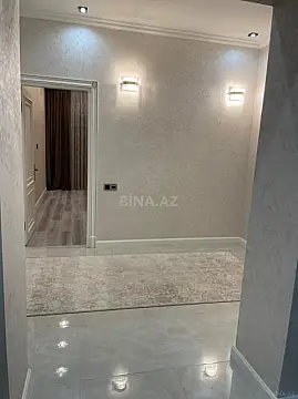 Kirayə verilir 2 otaqlı mənzil 105 m²