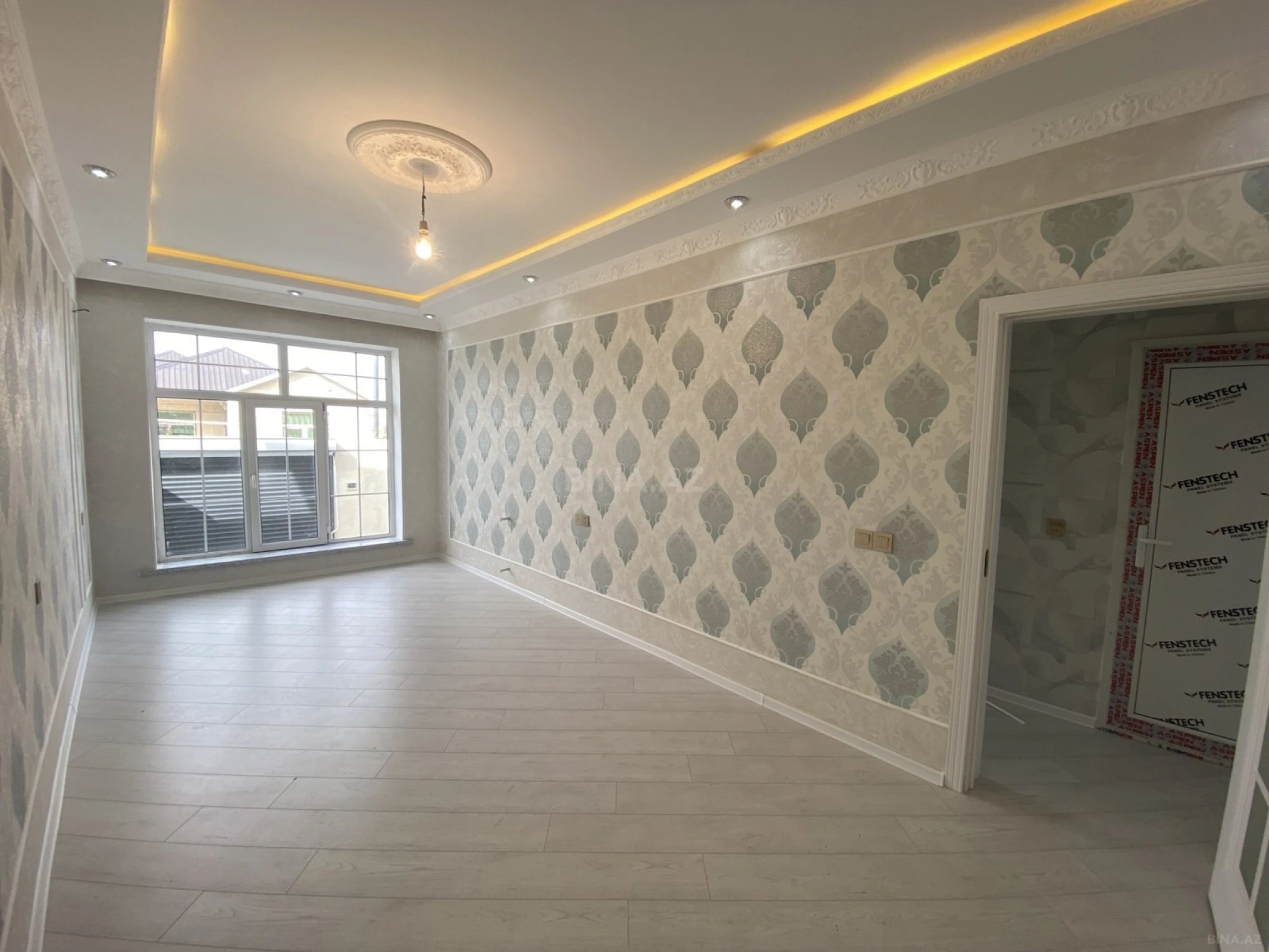 Satılır 5 otaqlı həyət evi 140 m²