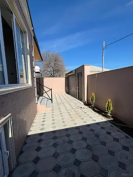 Satılır 3 otaqlı həyət evi 80 m²