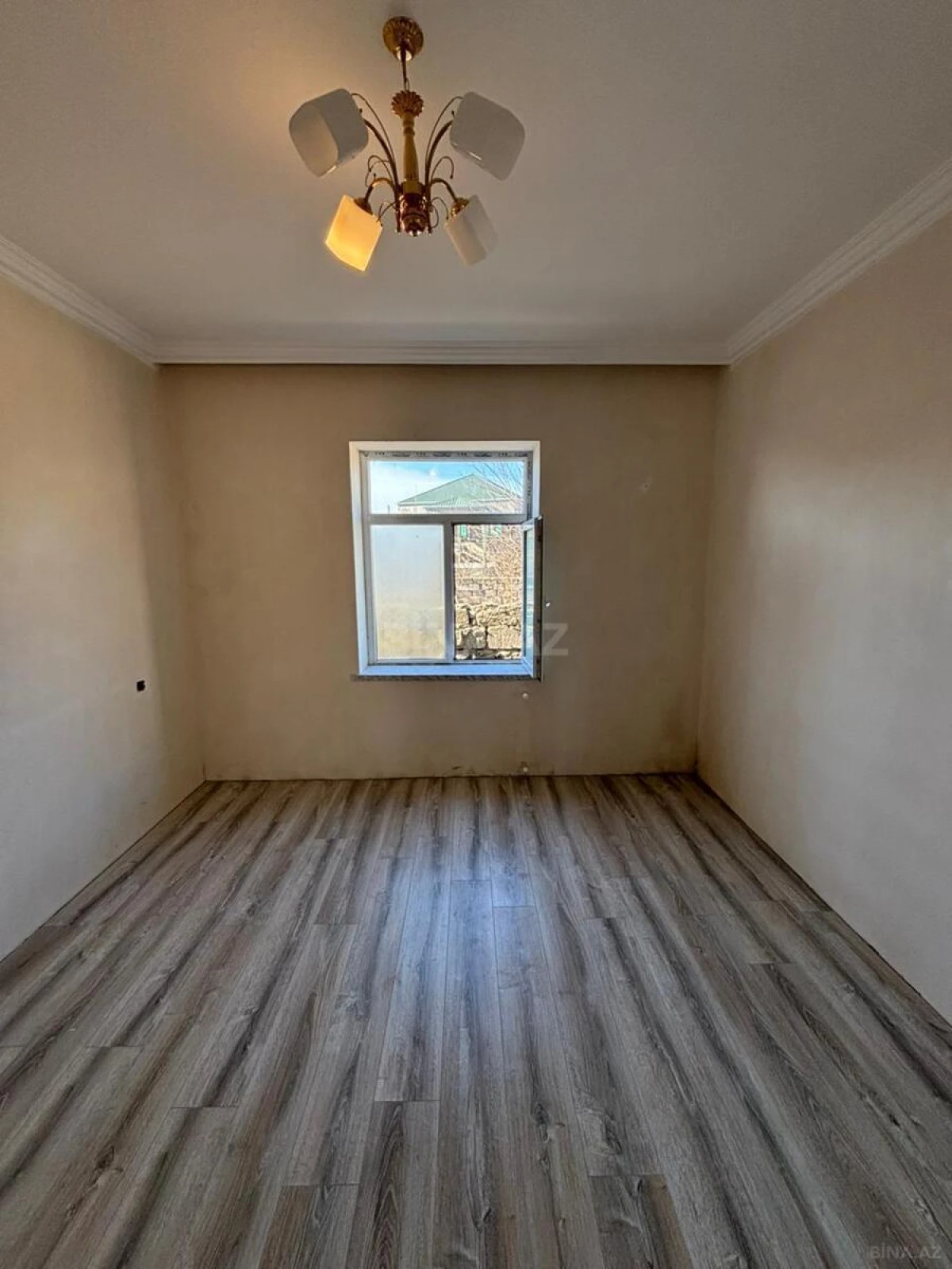 Satılır 3 otaqlı həyət evi 80 m²