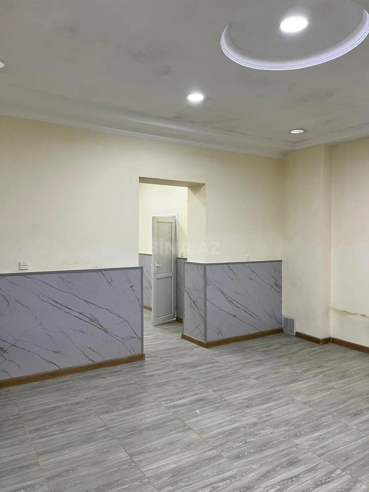 Satılır obyekt 60 m²
