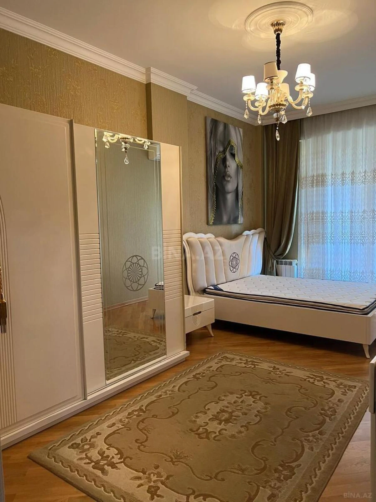 Kirayə verilir 2 otaqlı mənzil 100 m²