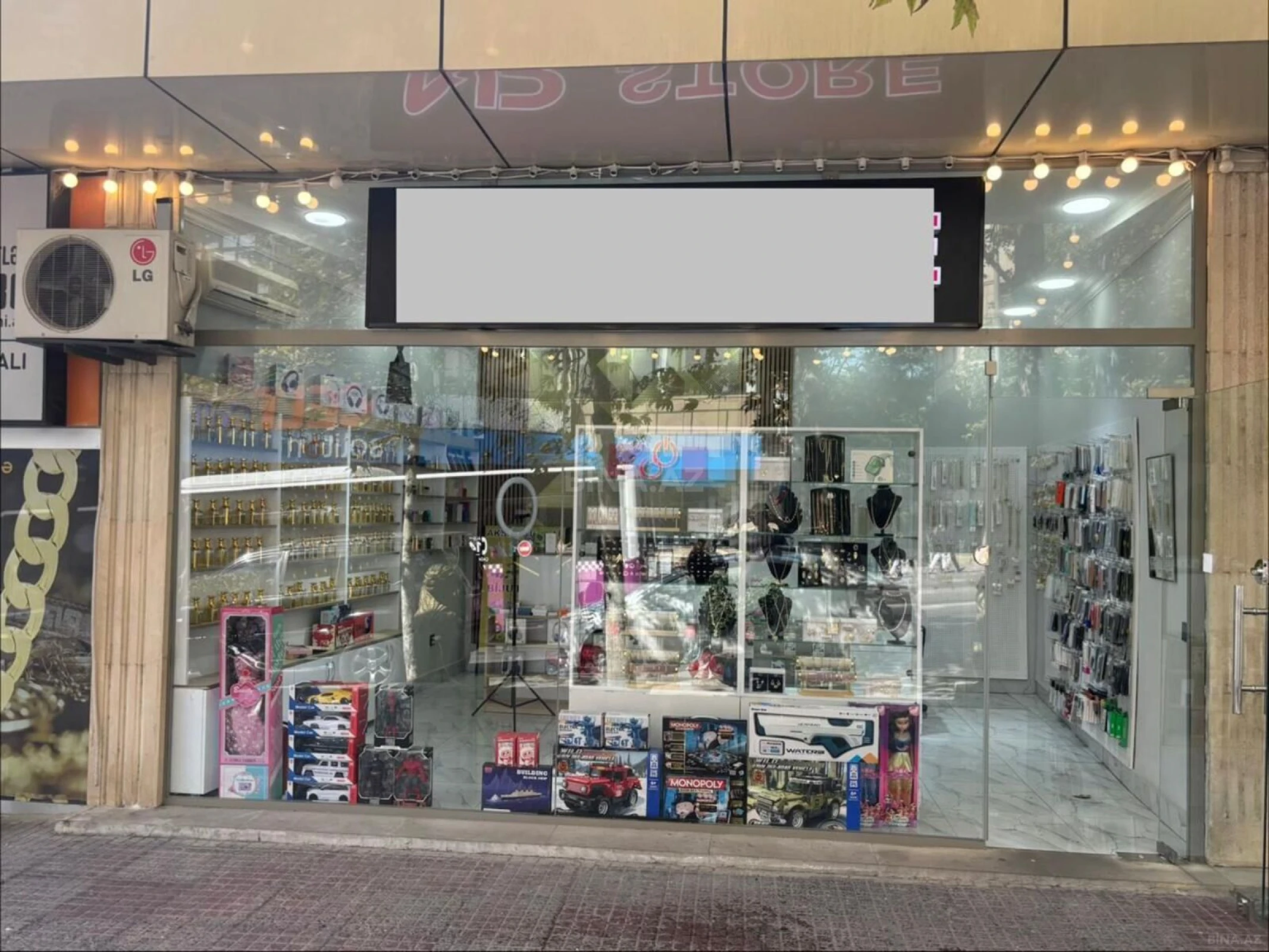 Kirayə verilir obyekt 32 m²