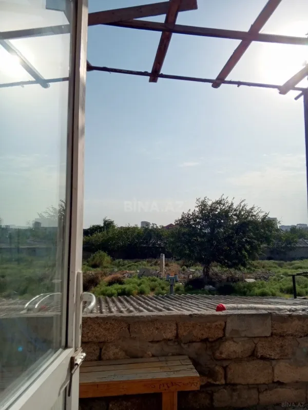 Satılır 10 otaqlı həyət evi 320 m²