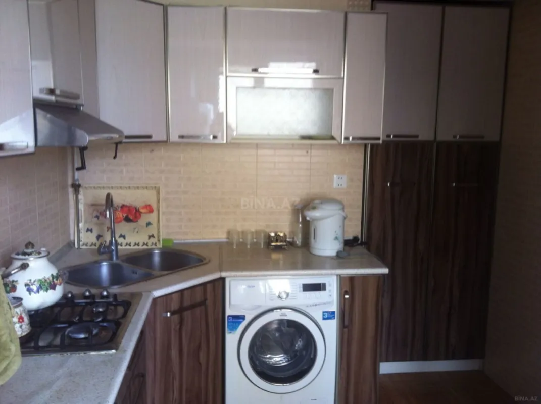 Kirayə verilir 2 otaqlı mənzil 60 m²