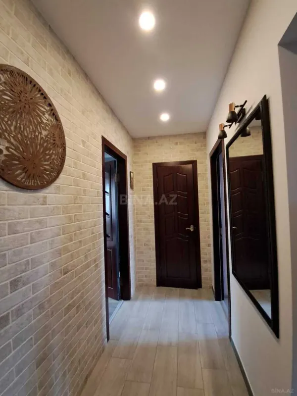 Satılır 2 otaqlı mənzil 70 m²