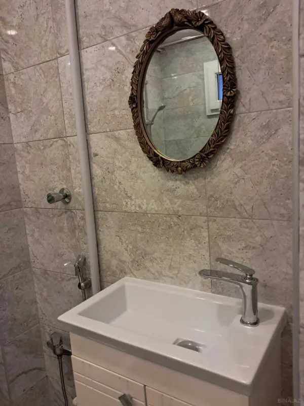 Satılır 2 otaqlı mənzil 70 m²