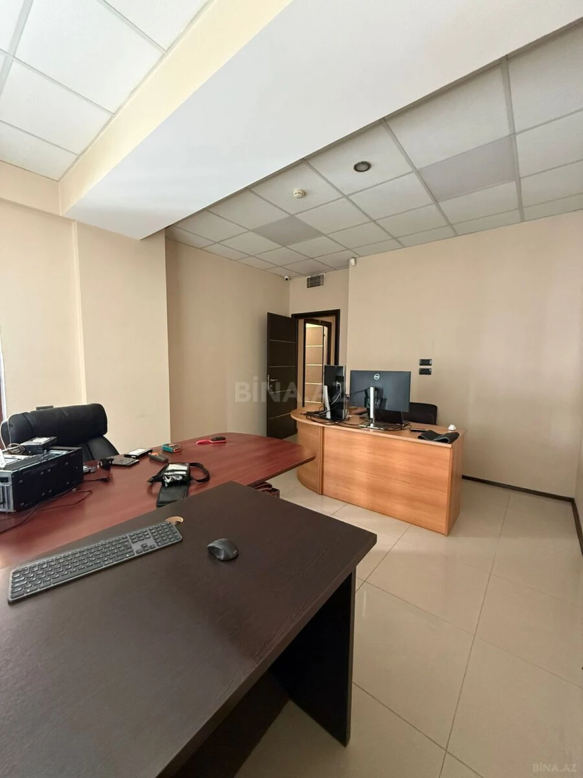 Kirayə verilir 7 otaqlı ofis 340 m²