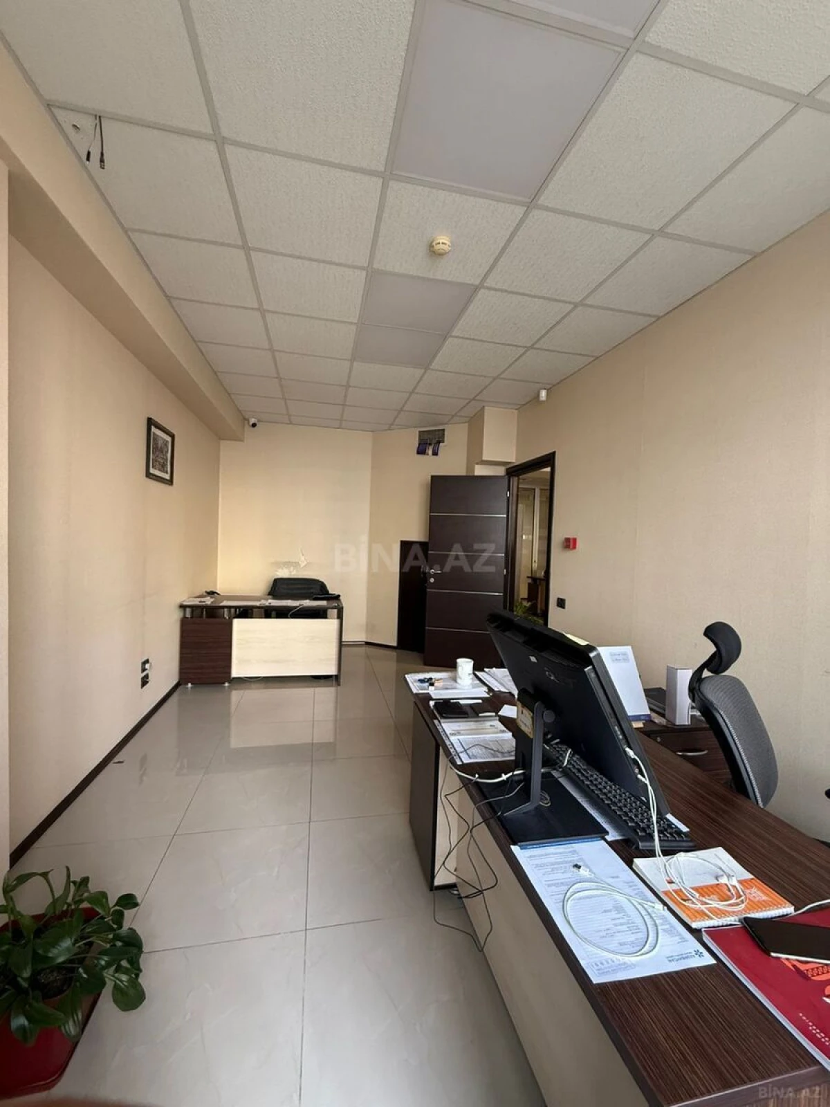 Kirayə verilir 7 otaqlı ofis 340 m²