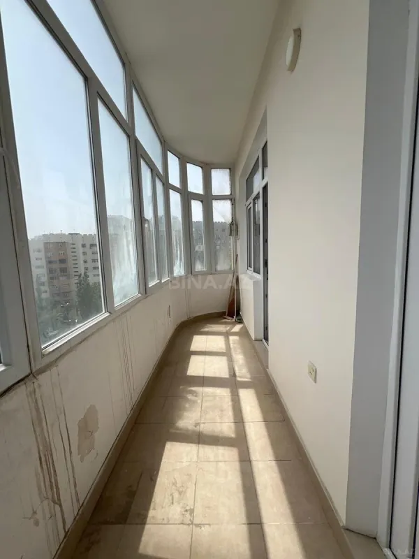 Satılır 3 otaqlı mənzil 160 m²