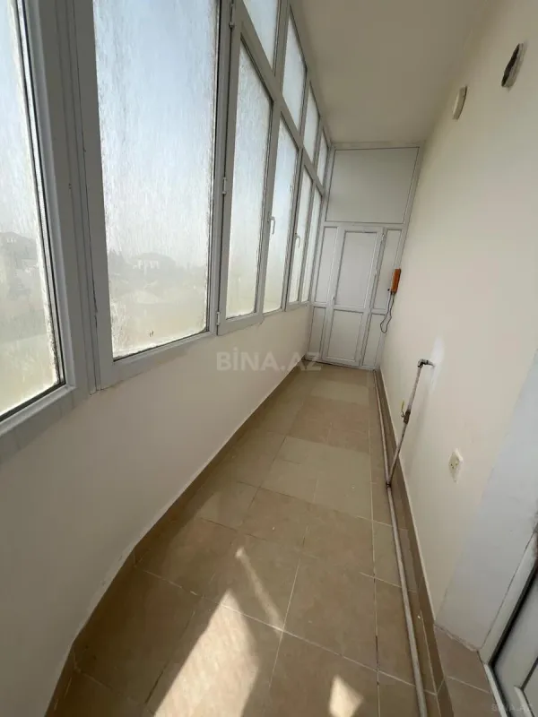 Satılır 3 otaqlı mənzil 160 m²