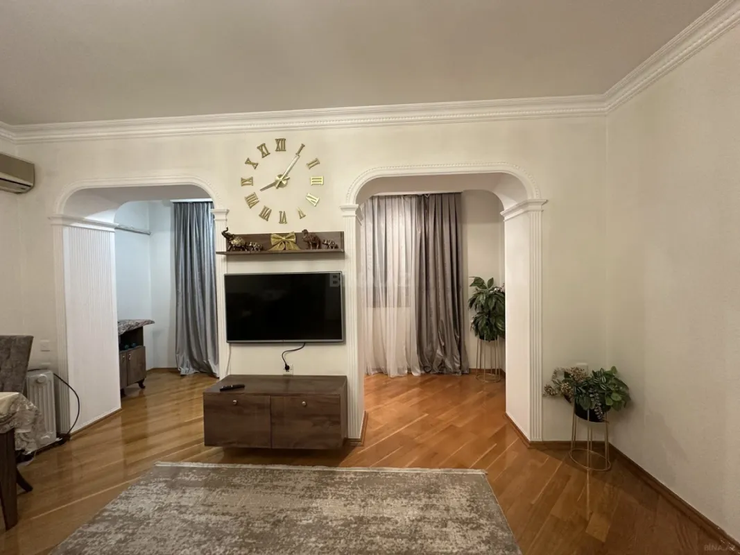 Satılır 3 otaqlı mənzil 85 m²