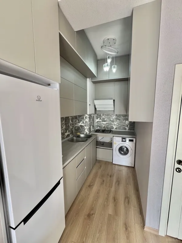 Satılır 2 otaqlı mənzil 48 m²