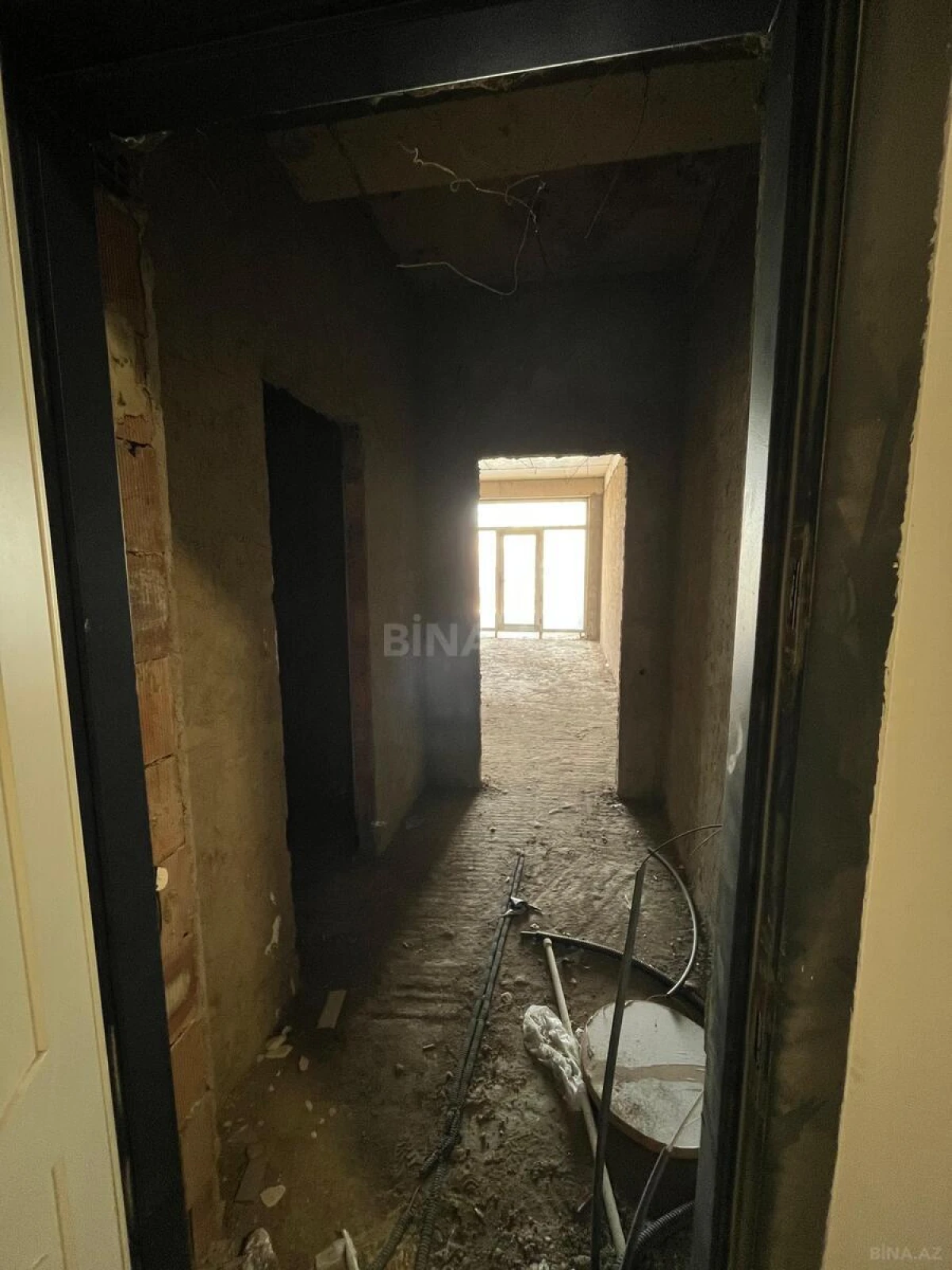 Satılır 1 otaqlı mənzil 41 m²