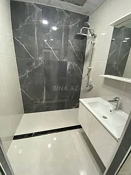 Kirayə verilir 2 otaqlı mənzil 68 m²