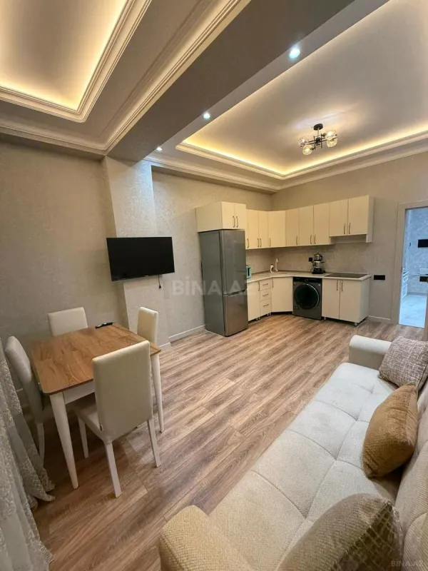 Kirayə verilir 2 otaqlı mənzil 58 m²