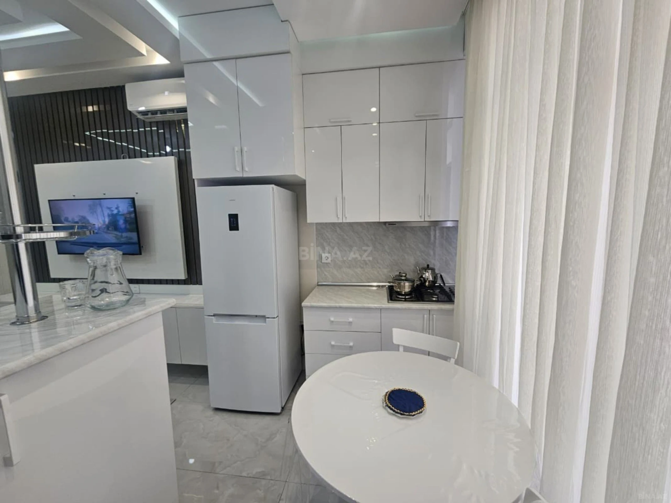 Satılır 2 otaqlı mənzil 60 m²