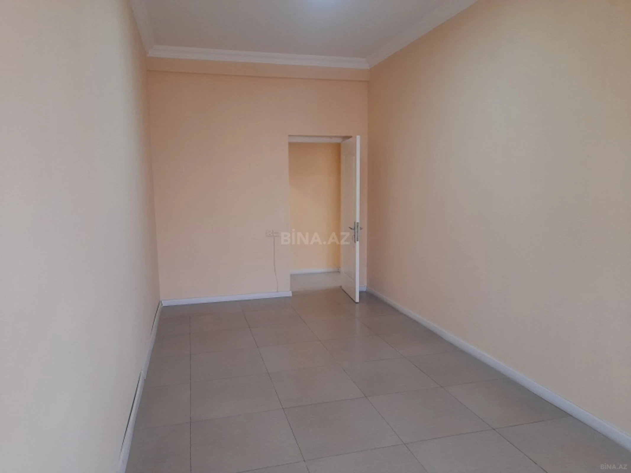 Kirayə verilir 5 otaqlı ofis 180 m²