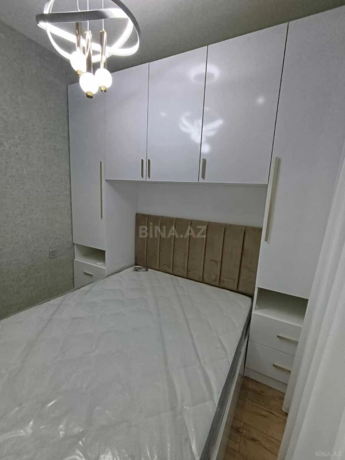 Kirayə verilir 1 otaqlı mənzil 46 m²