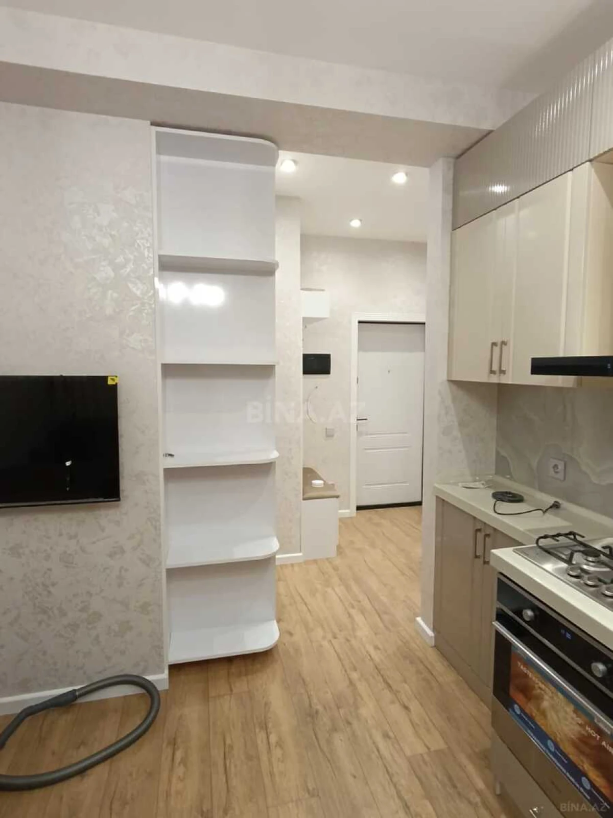 Kirayə verilir 1 otaqlı mənzil 46 m²