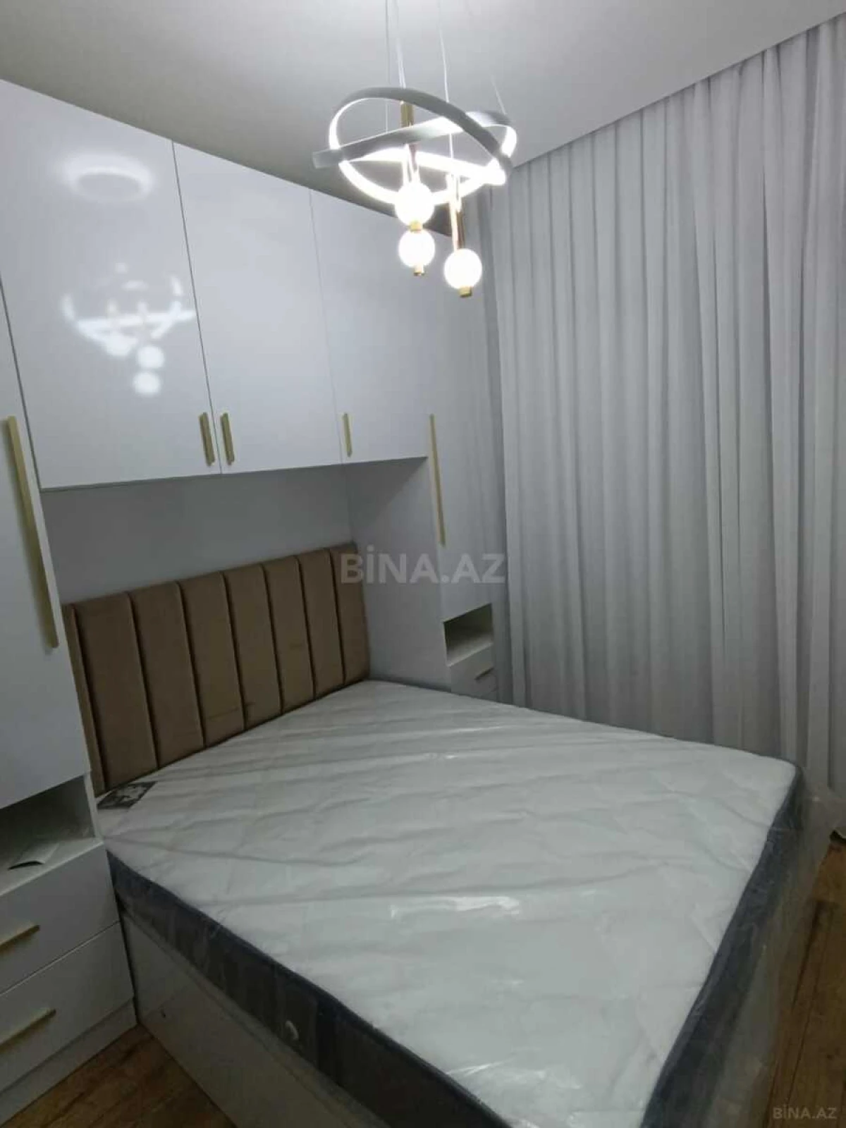 Kirayə verilir 1 otaqlı mənzil 46 m²