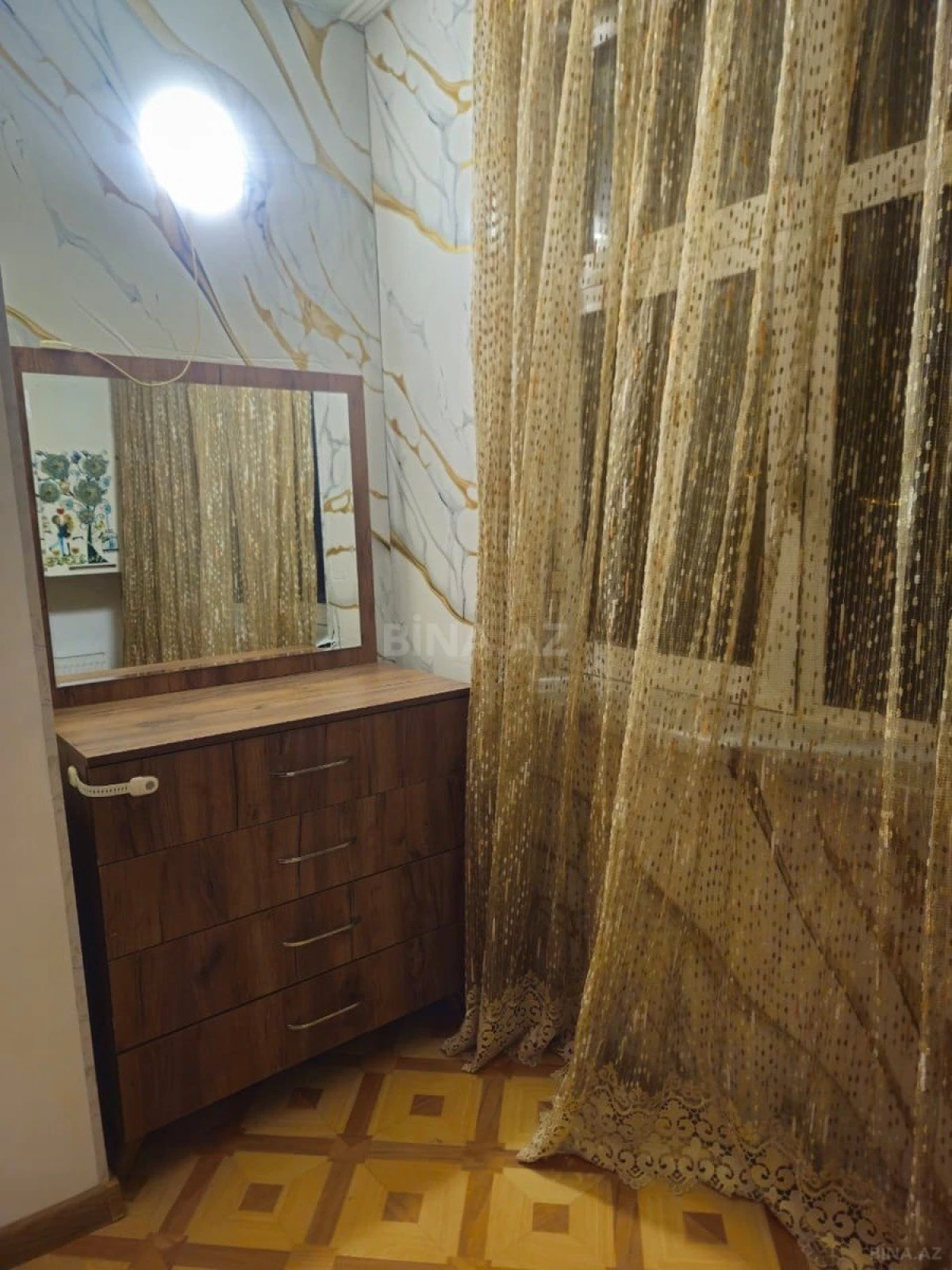 Kirayə verilir 1 otaqlı mənzil 40 m²