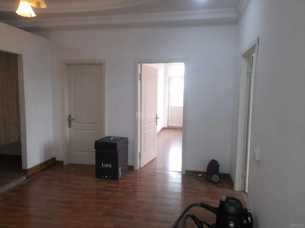 Kirayə verilir 3 otaqlı ofis 150 m²