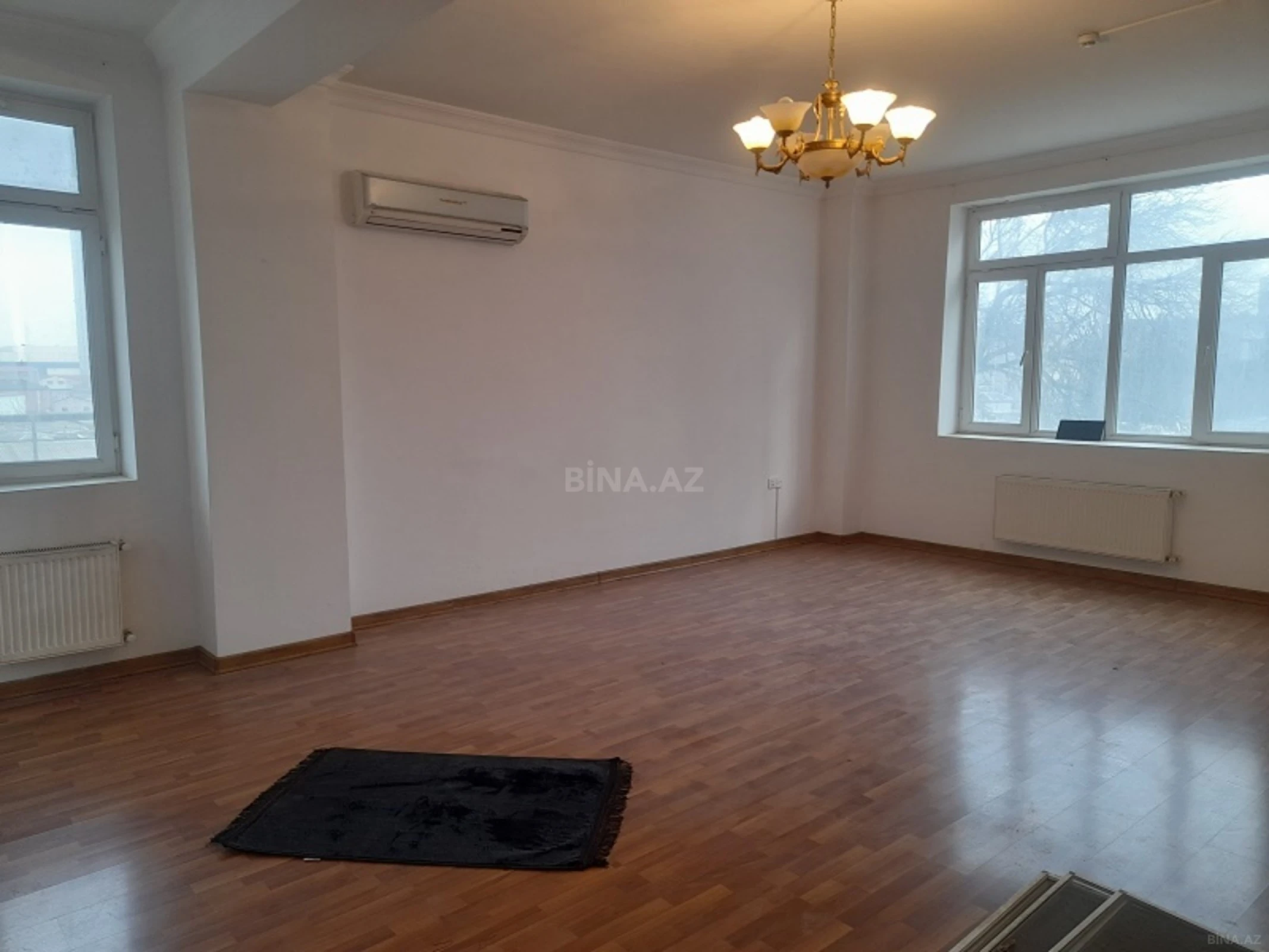 Kirayə verilir 3 otaqlı ofis 150 m²