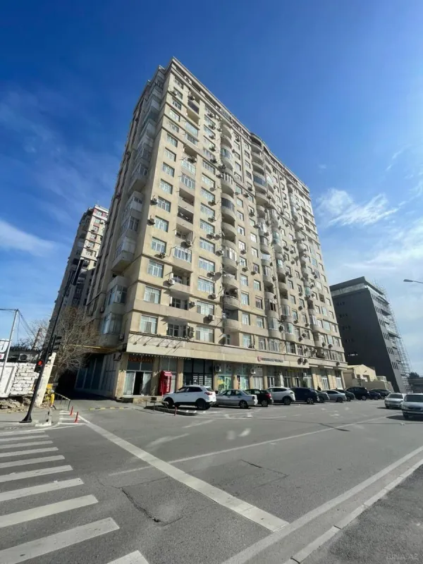 Kirayə verilir 2 otaqlı mənzil 90 m²