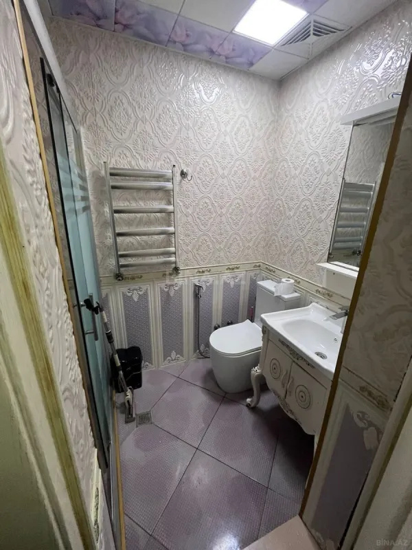 Kirayə verilir 3 otaqlı mənzil 120 m²
