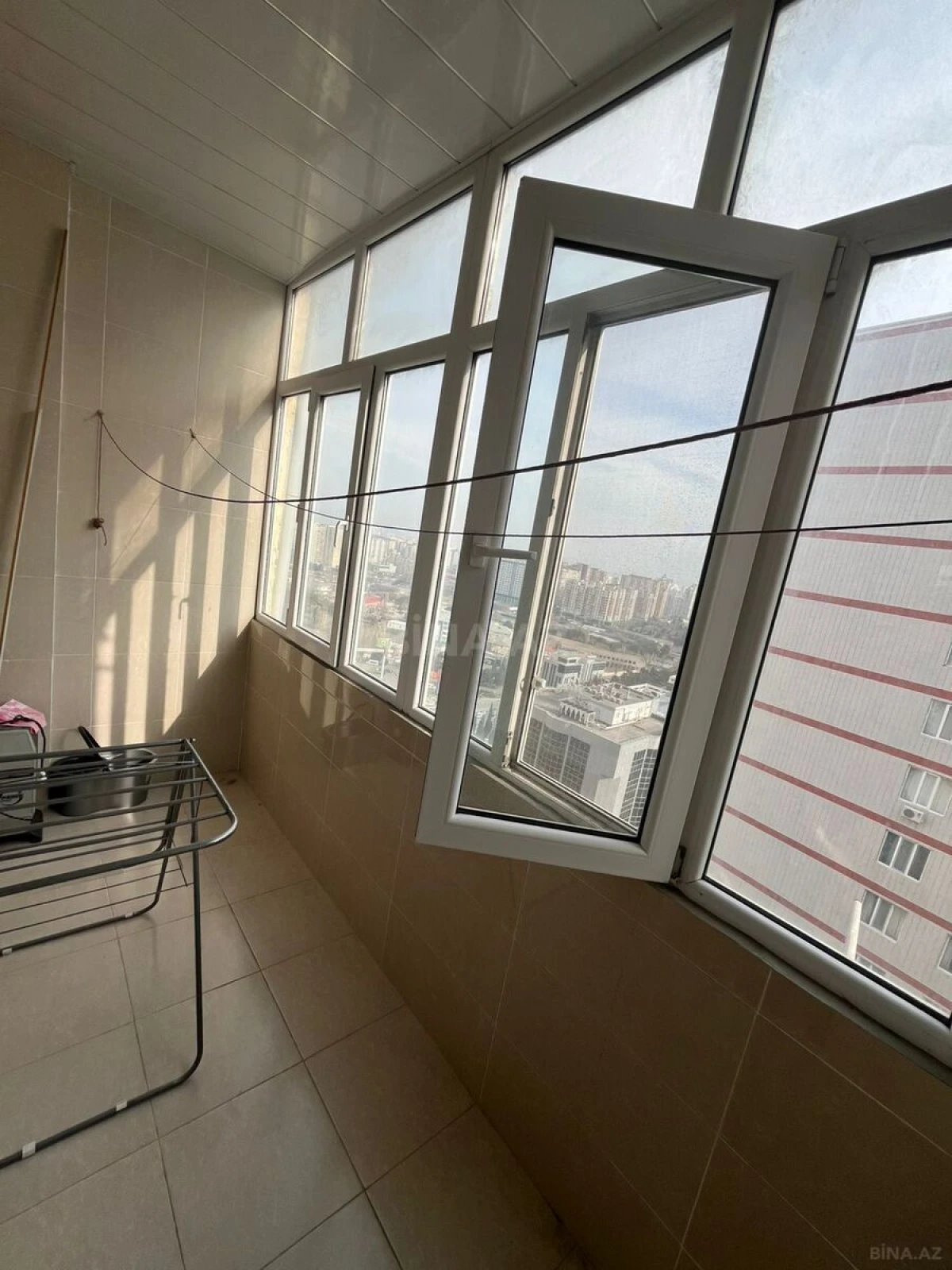 Kirayə verilir 3 otaqlı mənzil 120 m²