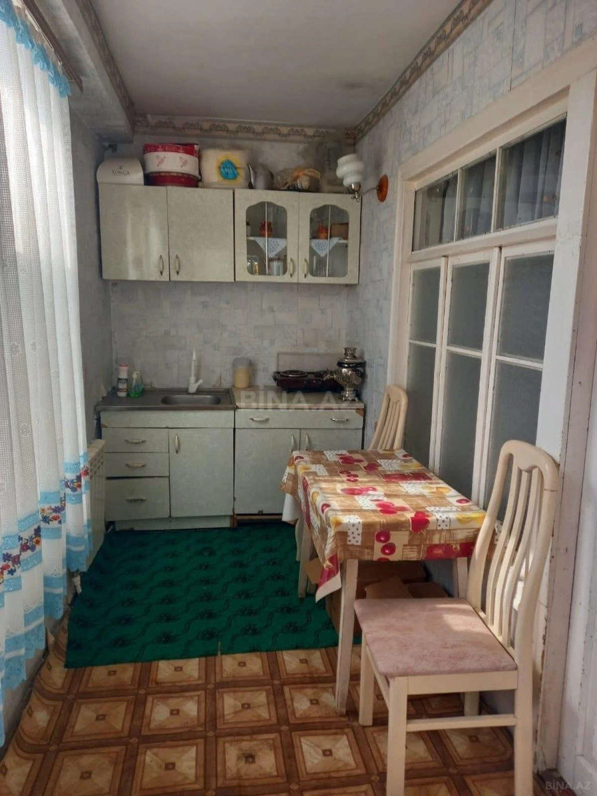 Satılır 5 otaqlı həyət evi 180 m²