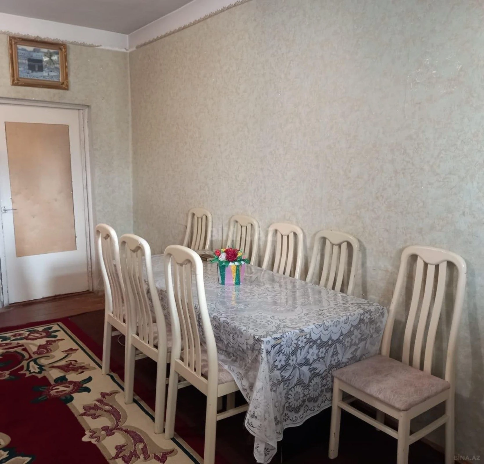 Satılır 5 otaqlı həyət evi 180 m²