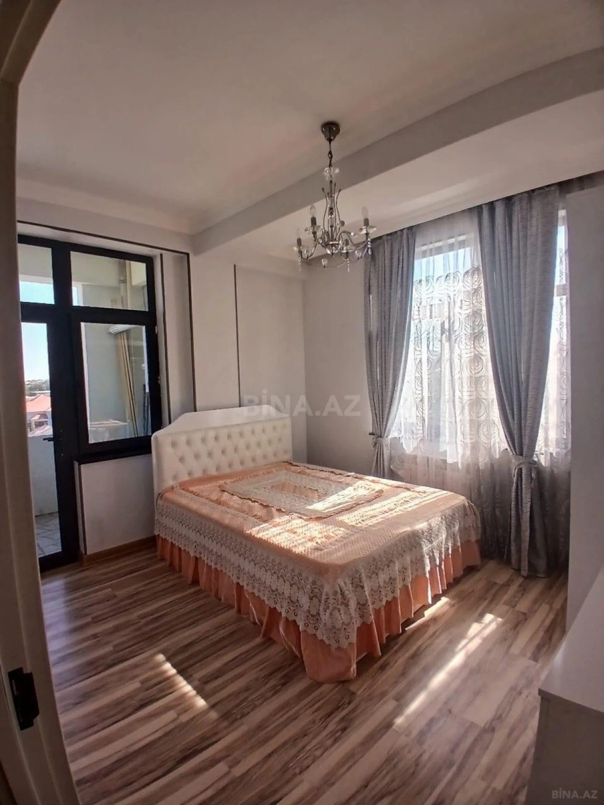 Kirayə verilir 2 otaqlı mənzil 53 m²