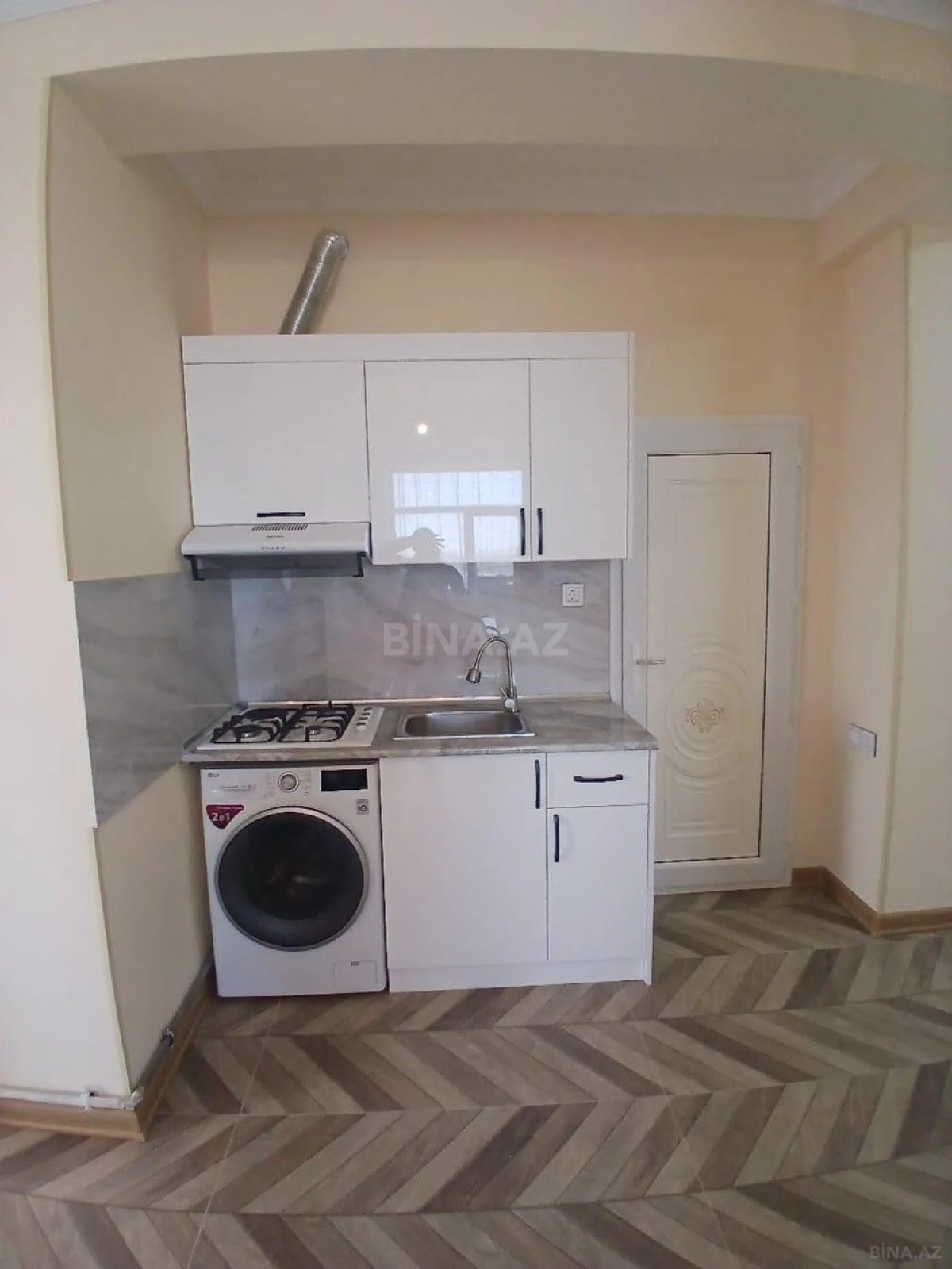 Kirayə verilir 2 otaqlı mənzil 53 m²