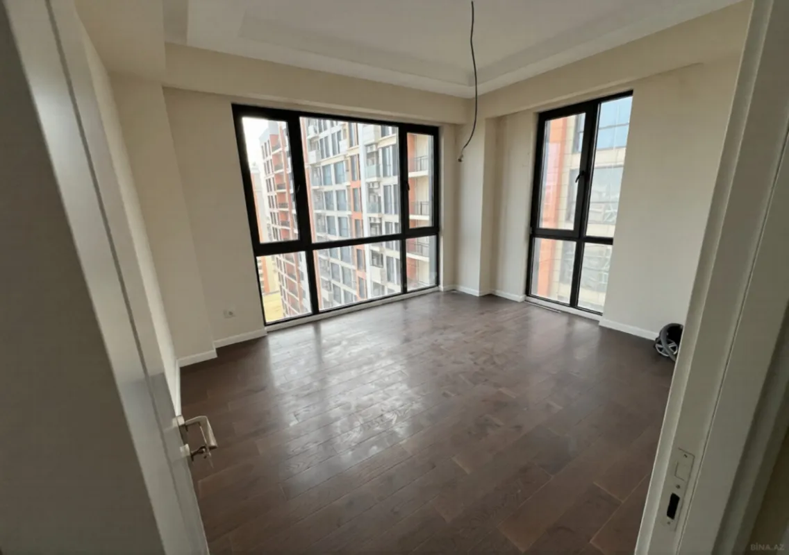 Satılır 2 otaqlı mənzil 52 m²