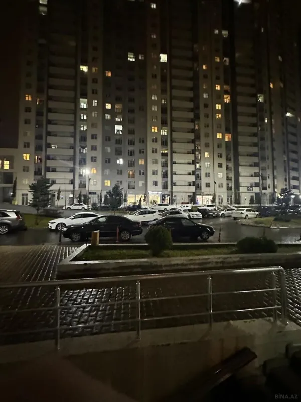 Satılır 1 otaqlı mənzil 53.2 m²