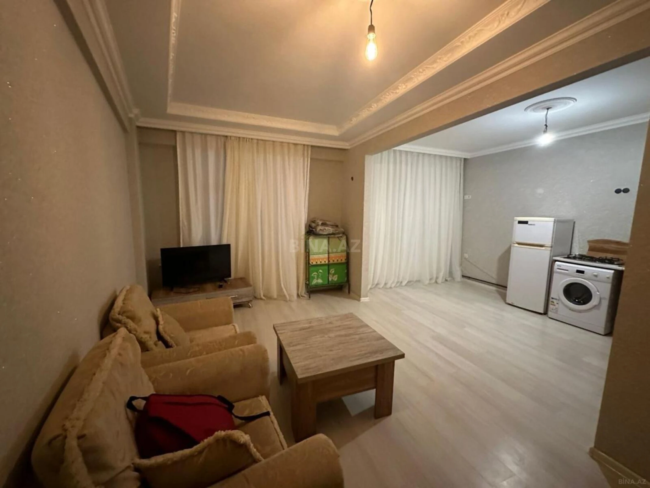 Satılır 1 otaqlı mənzil 53.2 m²