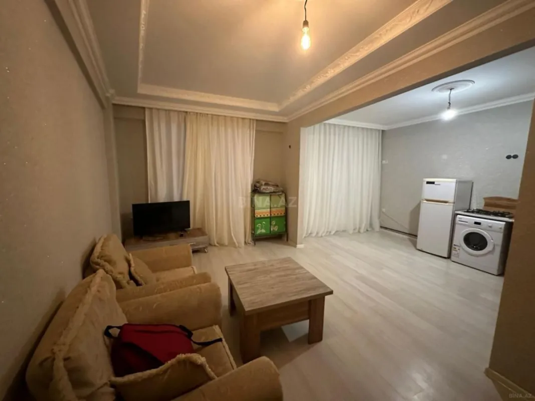 Satılır 1 otaqlı mənzil 53.2 m²