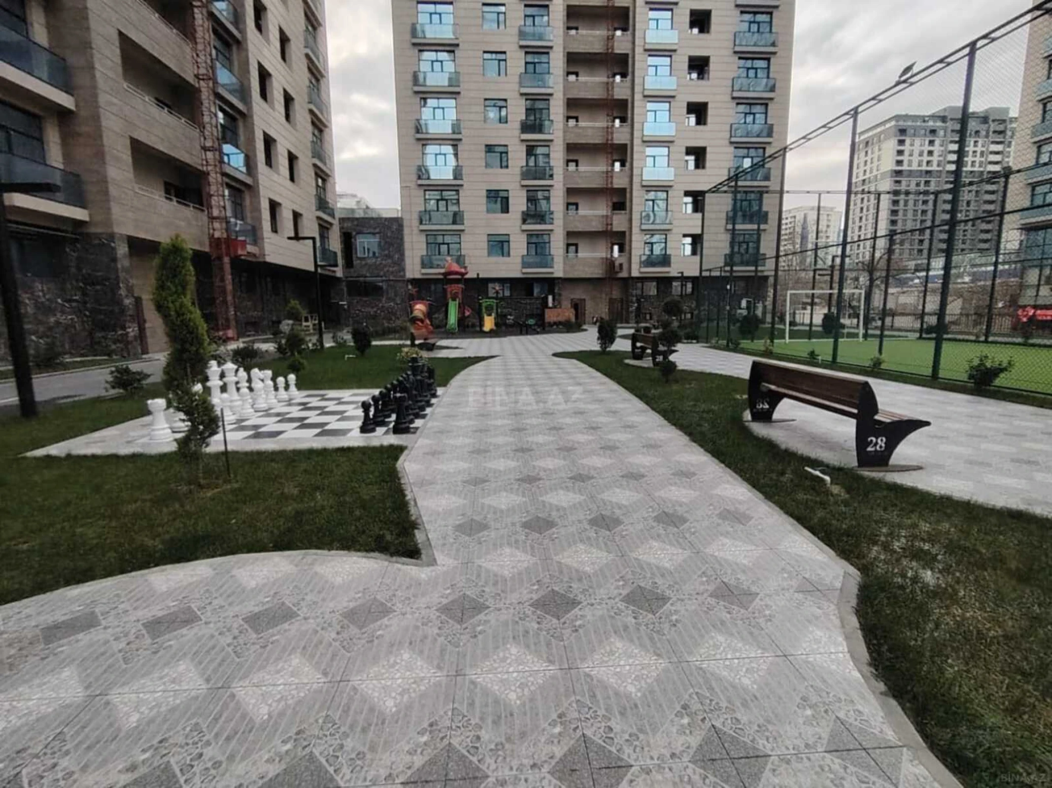 Kirayə verilir 2 otaqlı mənzil 60 m²