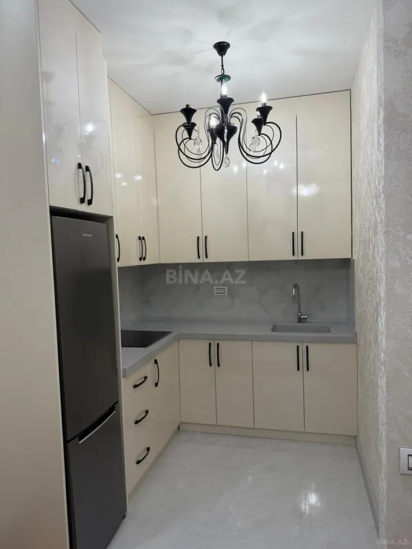 Kirayə verilir 2 otaqlı mənzil 60 m²